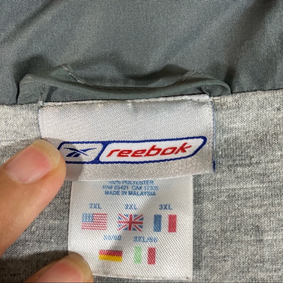 Reebok Jacket Men’s 2XL Zip Lined Jacket pockets Black gray light Windbreaker - Picture 2 of 14